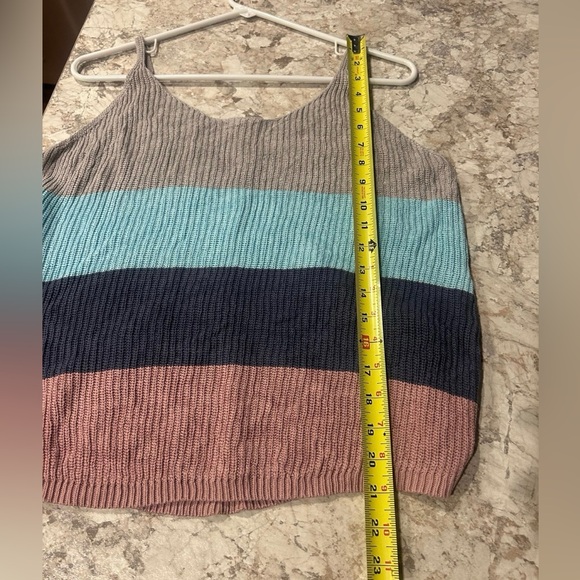 Women’s Striped Color Block Sweater Tank Top Large - Picture 3 of 7